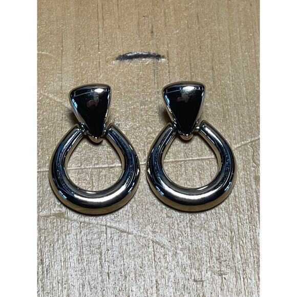 Monet women's Door Knocker Silver Tone Earrings. Bold. Polished. Vintage? - Picture 1 of 2